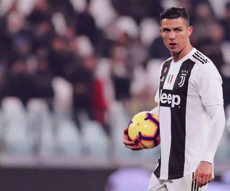 利物浦主场保持不败