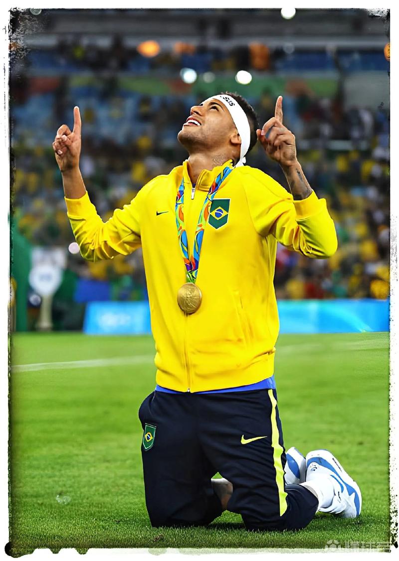 LPL又是这两队进入决赛，现场喊垃圾话爆了！369让Bin哥弯腰