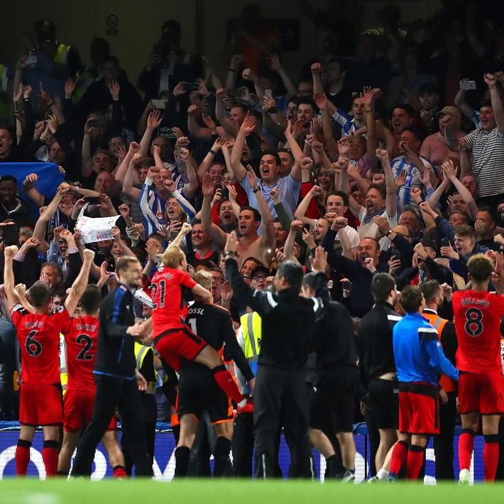 英雄联盟手游鳄鱼装备和天赋怎么选